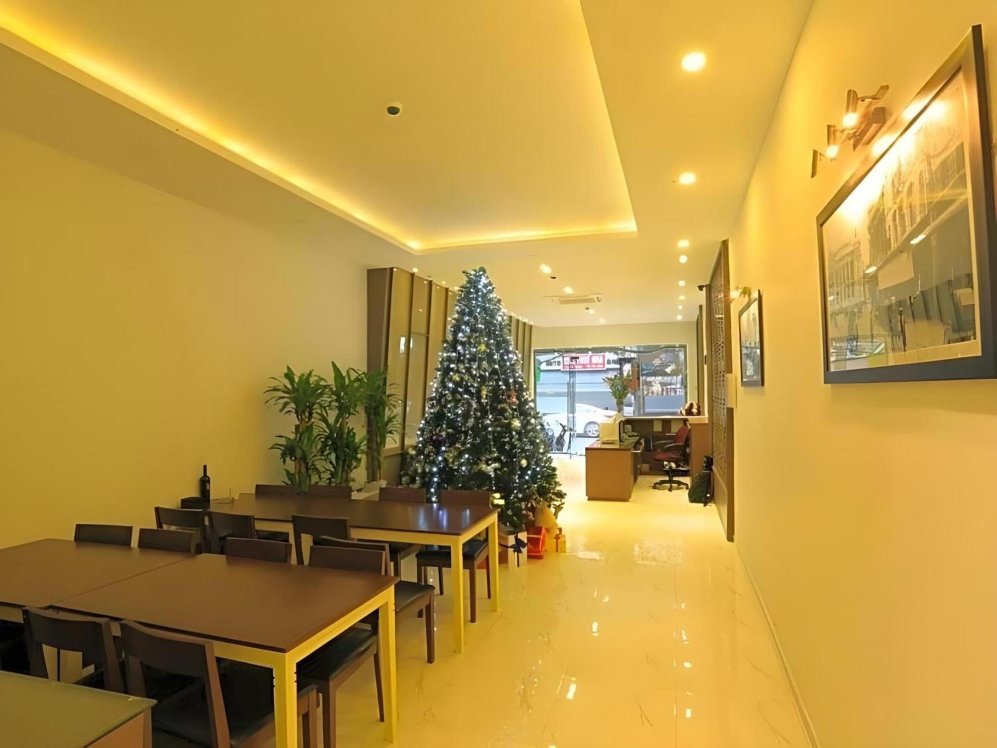 Collection O Le Grand Hanoi Hotel - The Tryst Экстерьер фото