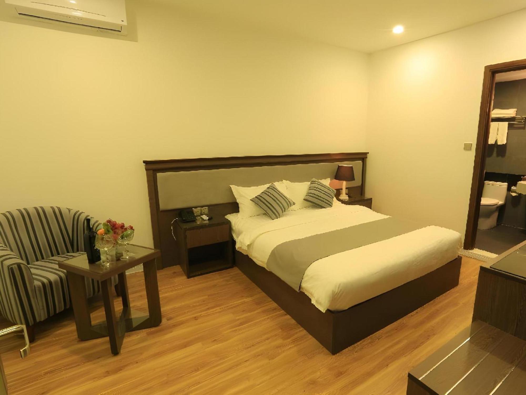 Collection O Le Grand Hanoi Hotel - The Tryst Экстерьер фото